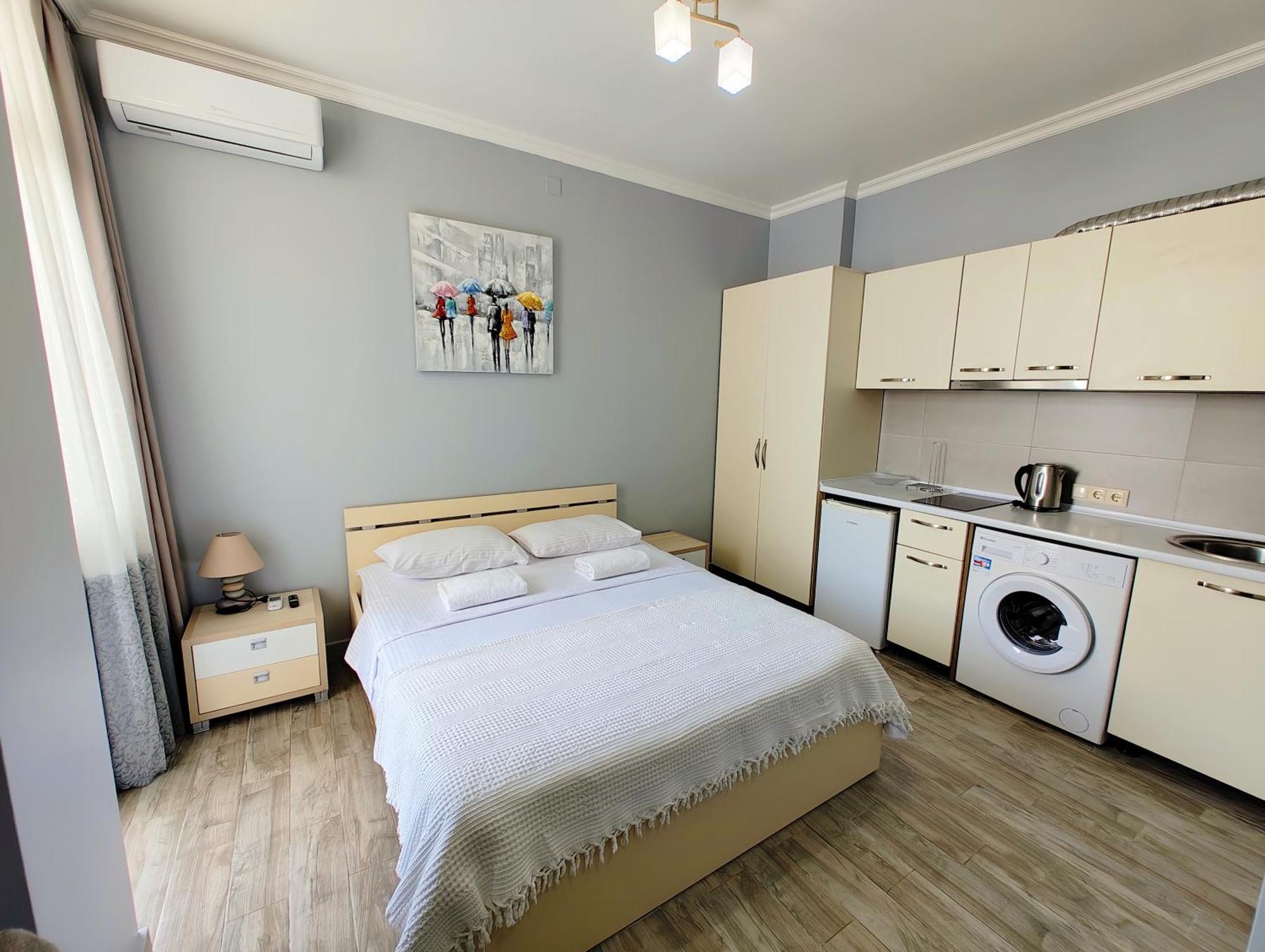 Queen Tamara Apartments 마킨자우리 외부 사진